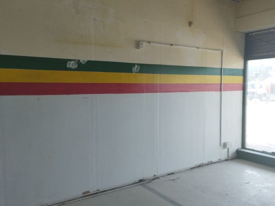 To Let Commercial Property for Rent in Navalsig Free State